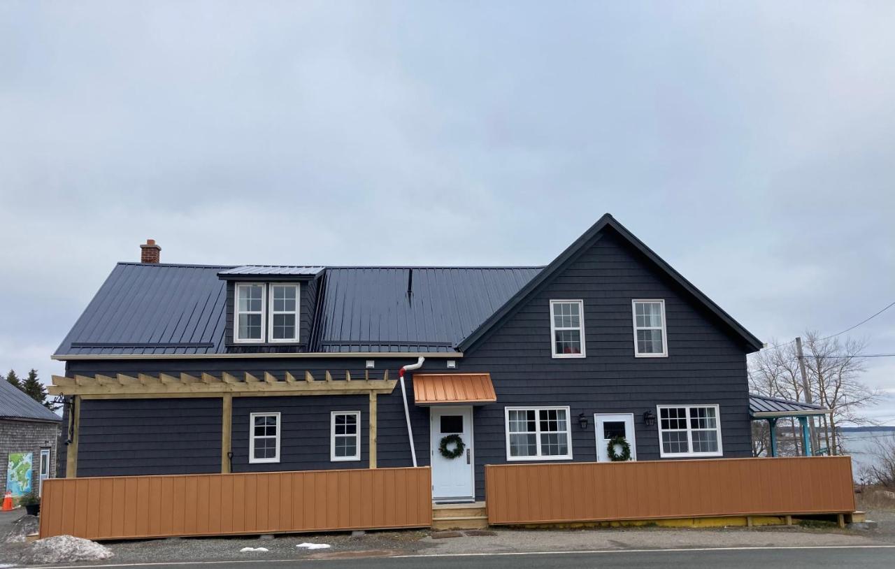 Groundswell Pub & Inn D'Escousse Luaran gambar
